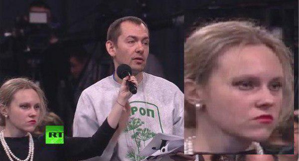 Украинский журналист задает вопрос о российских военных и Савченко.
