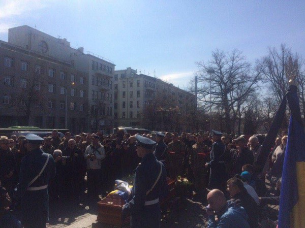 Яна умерла 2 апреля