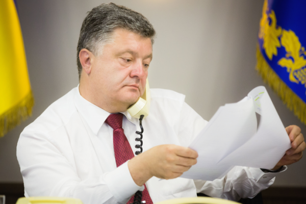 Для рассмотрения петиции нужно собрать в течение трех месяцев 25 тысяч подписей