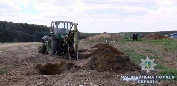 Владельцы птицефабрики организовали утилизацию отходов путем их захоронения