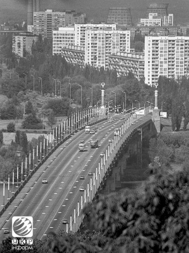 Мост имени Патона в Киеве. 1994 год.