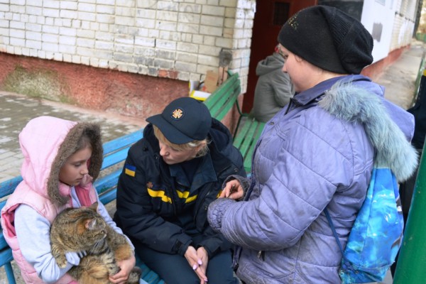 Ребенок играл со спичками на балконе