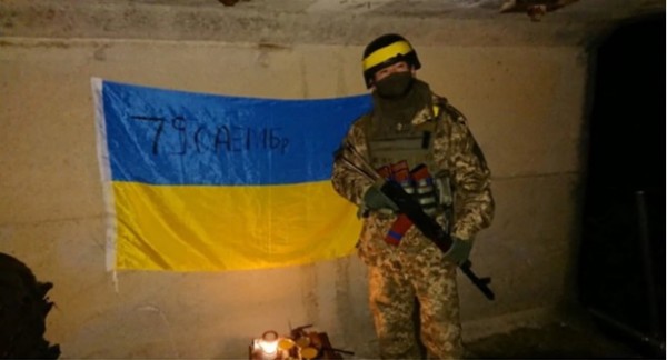 Японцы играют в войну на Донбассе