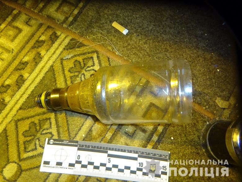 В квартире нашли самодельное устройство со следами наркотиков
