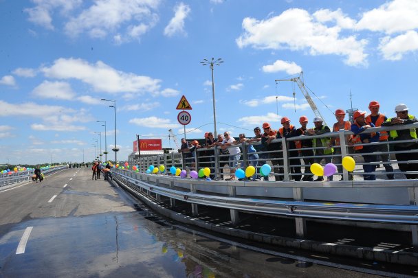 Открытие эстакады на Почтовой