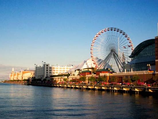 Колесо обозрения Navy Pier в Чикаго