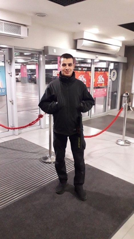 Известно имя охранника, который выносил девушек из кипятка в Ocean Plaza