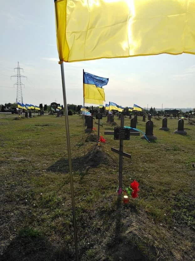 Флаги установляли активисты