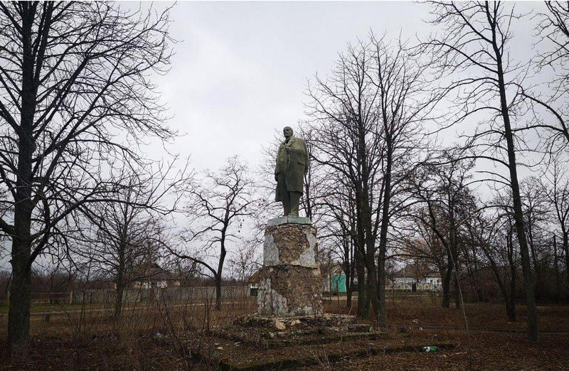 Памятник Ленину в Полтавской области