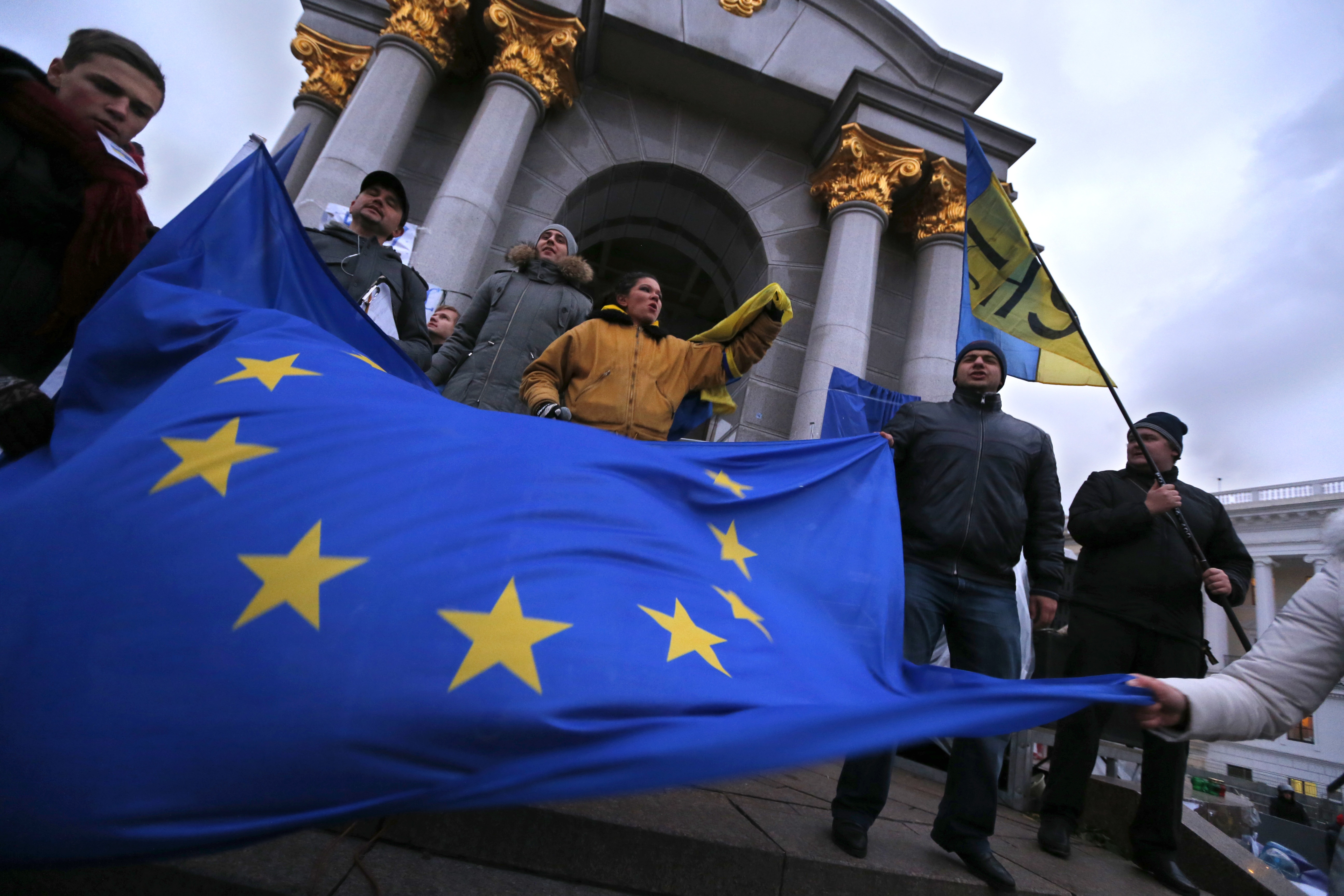 ukraine eu Five eu countries remain firmly against ukraine ever joining the union, french diplomat pierre vimont, who has helped negotiate the ukraine - eu association agreement, told a dutch publication ahead of next week’s advisory referendum on the. ukraine eu Five eu countries remain firmly against ukraine ever joining the union, french diplomat pierre vimont, who has helped negotiate the ukraine - eu association agreement, told a dutch publication ahead of next week’s advisory referendum on the.