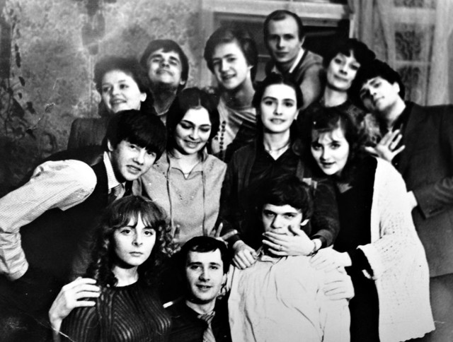 Сумская с одноклассниками