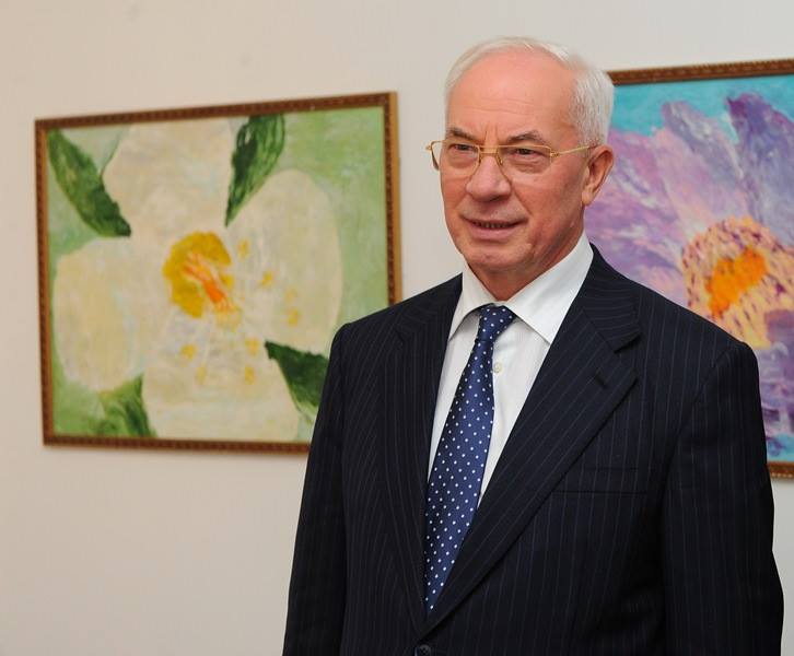 Николай Азаров подал в отставку
