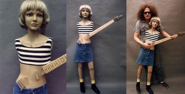 Девушка-гитара