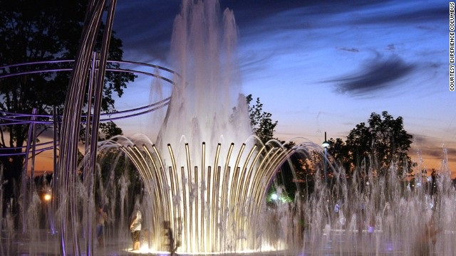 Scioto Mile Fountain () 