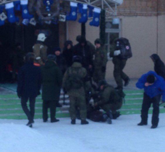 Задержание ученика, напавшего на школу