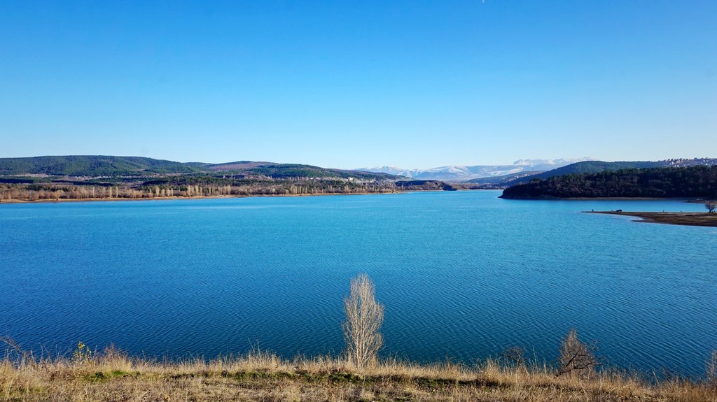 Симферопольское водохранилище до засухи