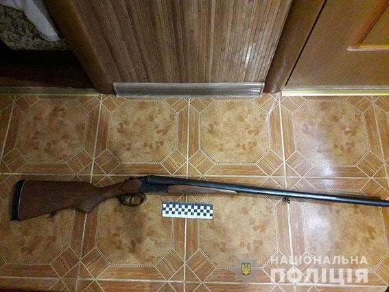 Владельцу дома пришлось стрелять, так как вор напал на него с ломом