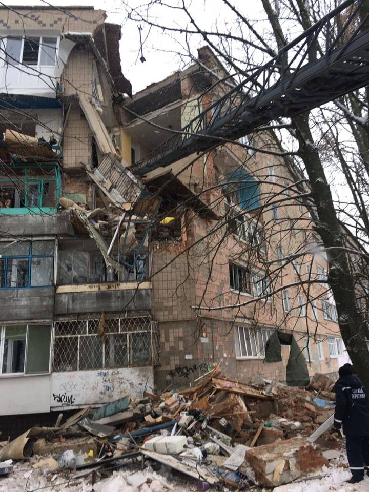 В Фастове обрушилась угловая часть пятиэтажки