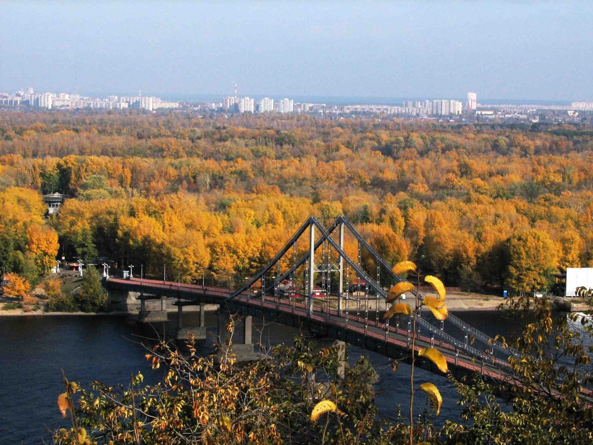 Труханов остров