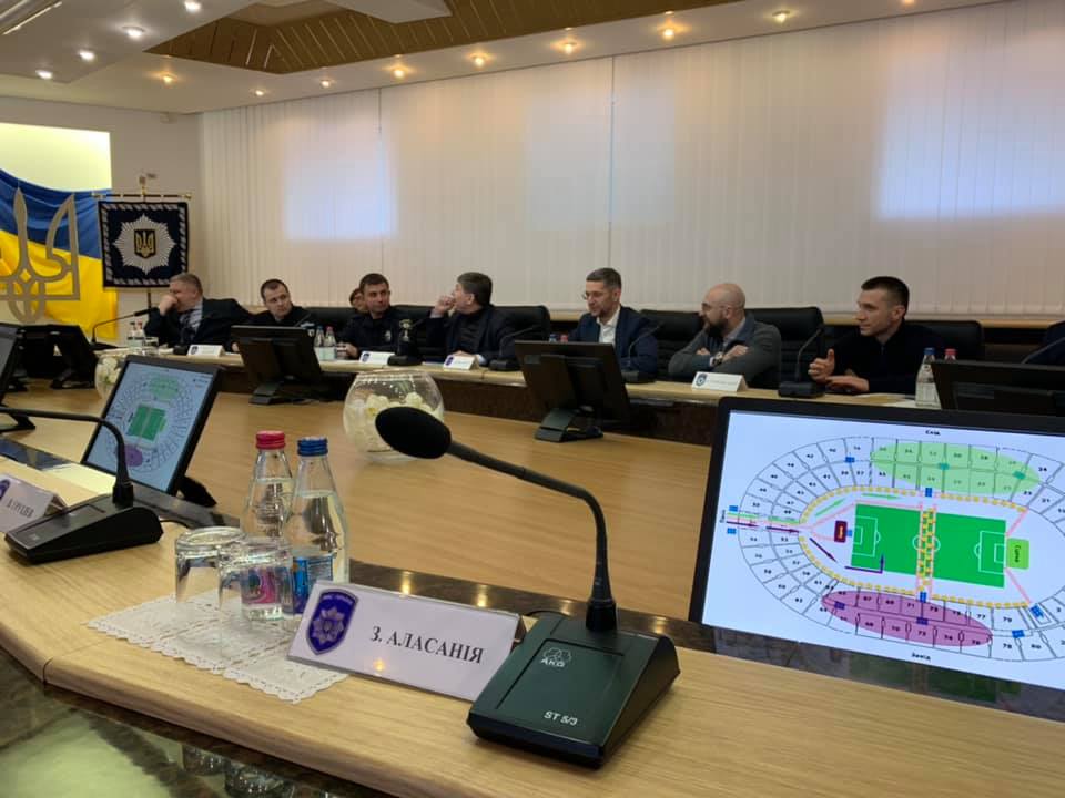 Переговоры пришлось вести в МВД, так как у кандидатов не получалось достичь компромисса