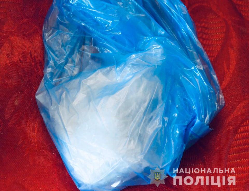 Наркотики отправили на экспертизу