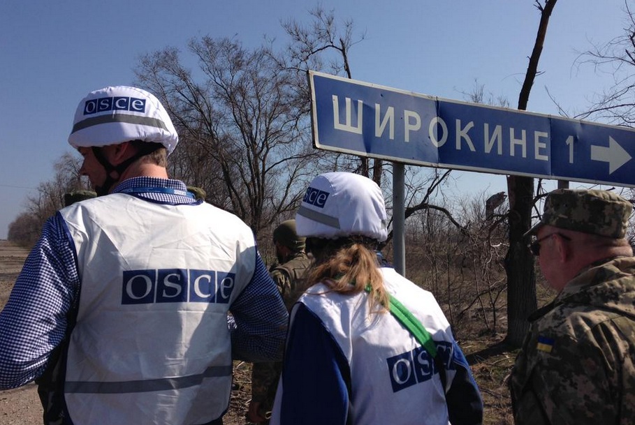 Миссию ОБСЕ обстреляли под Широкино