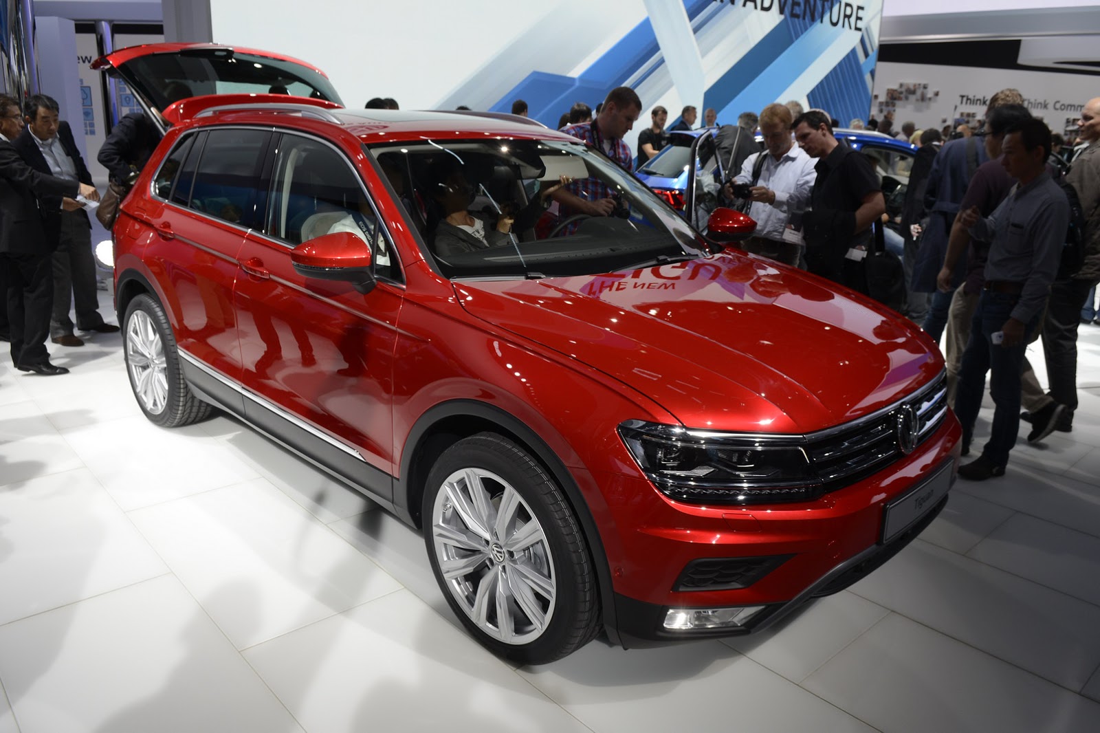 Новый тигуан 2018 в автосалонах Новый тигуан 2018 в автосалонах