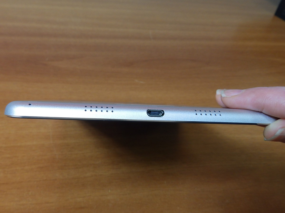 iconBIT NetTAB SKAT 3G