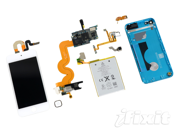 iPod Touch в разобранном состоянии