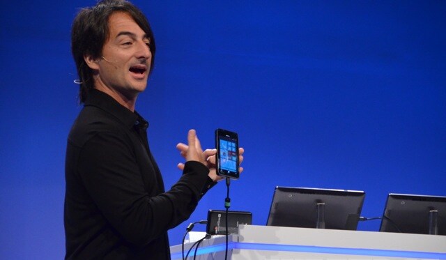 Первые смартфоны на Windows Phone 8 выйдут осенью