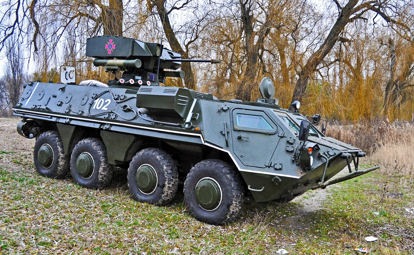 БТР-4 способен работать в разных климатических условиях