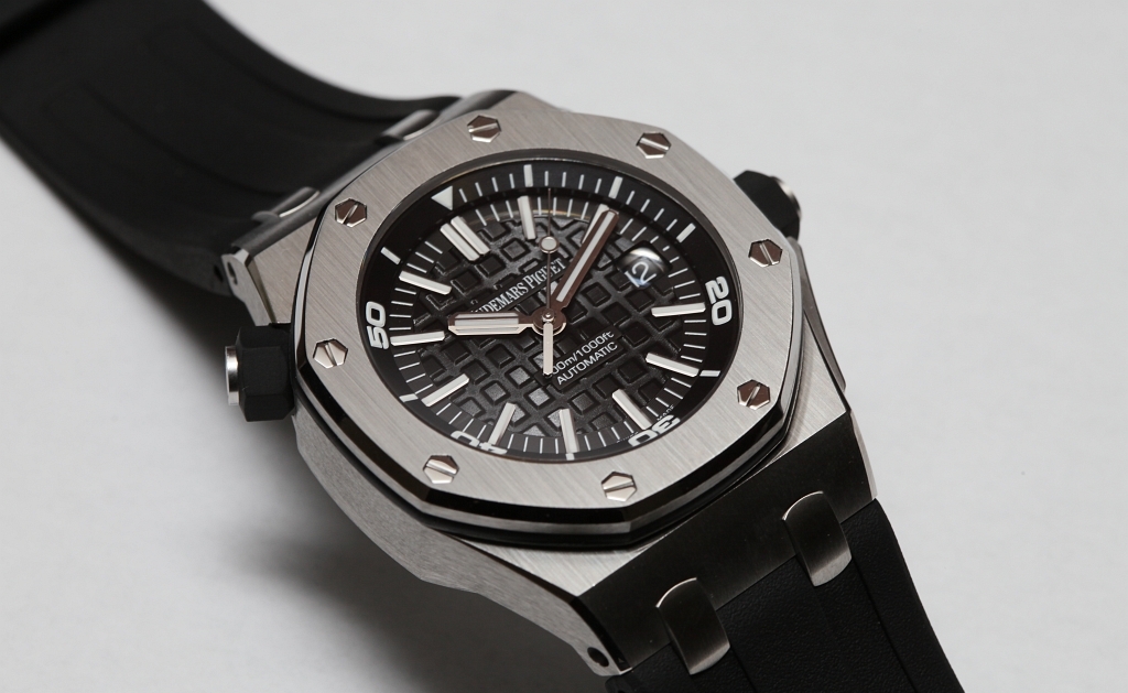 Audemars Piguet Royal Oak Offshore Diver - 550 тысяч гривен