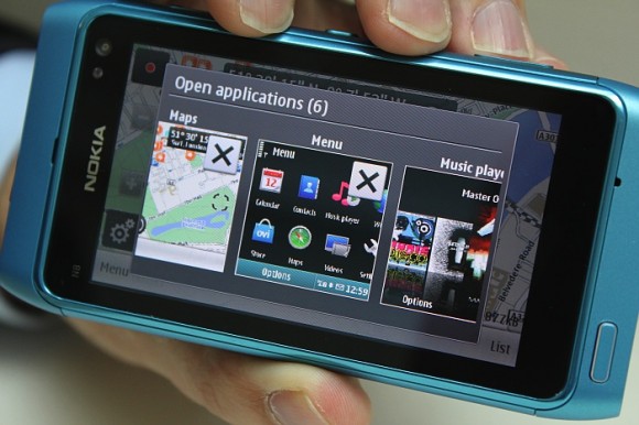 Nokia прекращает выпуск телефонов на Symbian