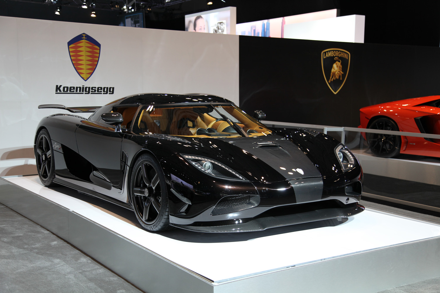 Koenigsegg Agera 2014 R работает как на бензине, так и на биотопливе E85