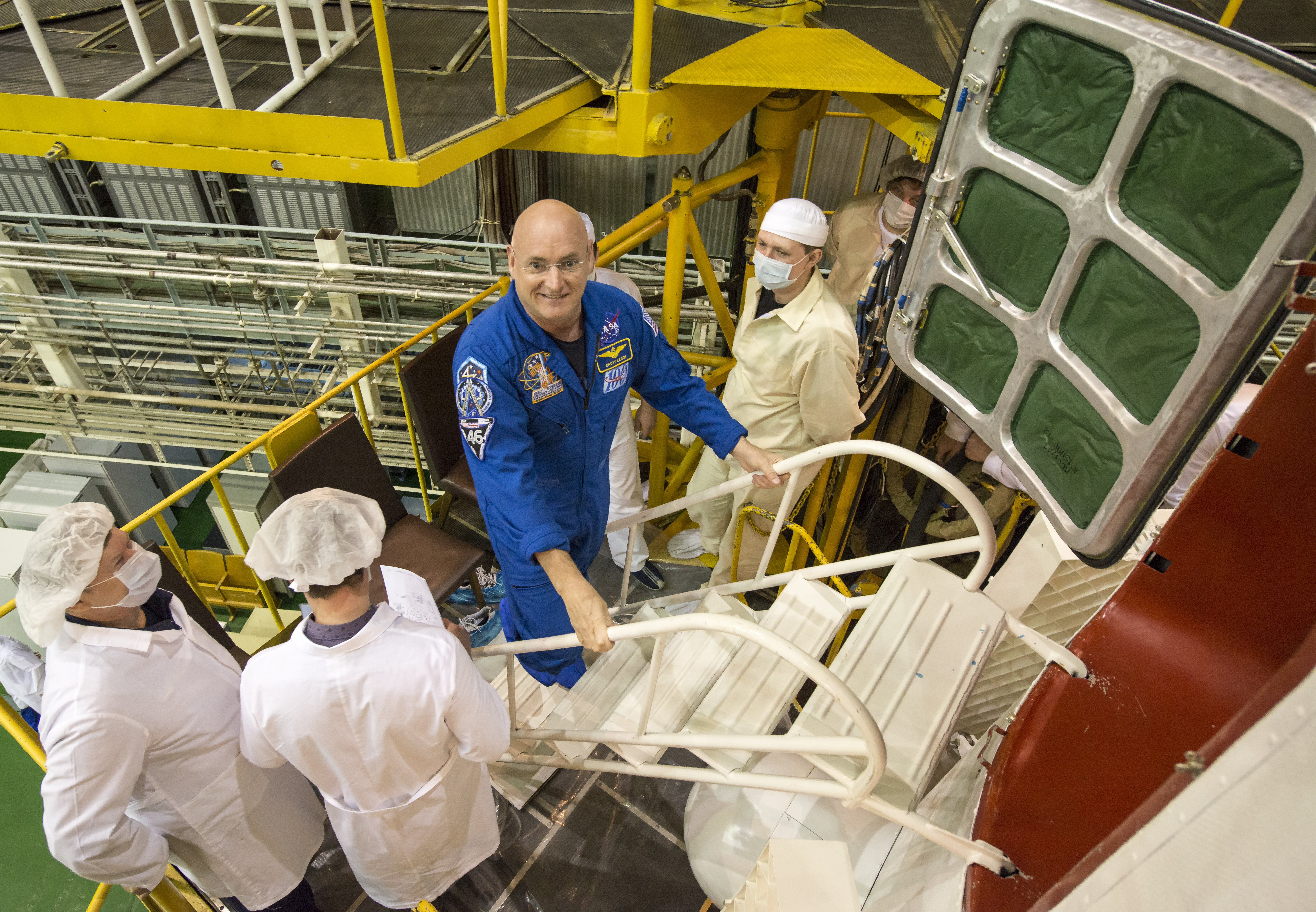 Скотт Келли участвует в эксперименте NASA