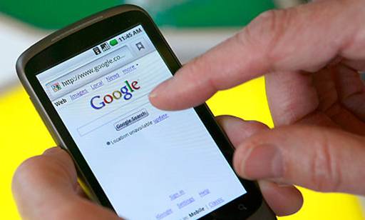 Поисковик Google по умолчанию оспаривают в суде