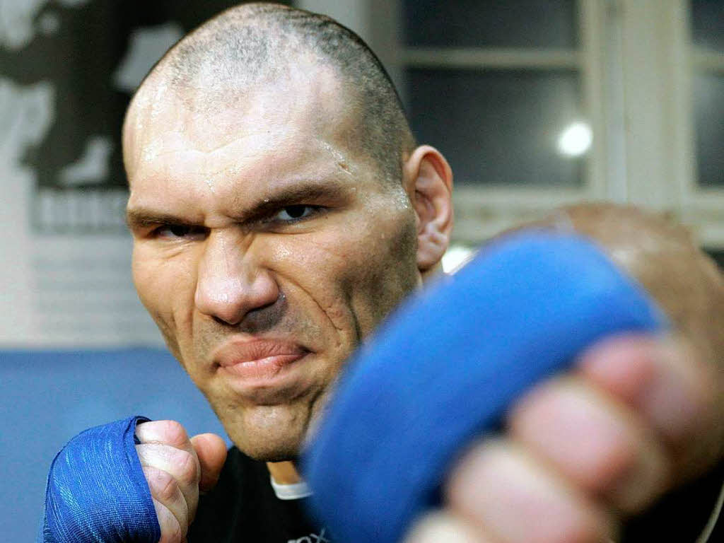 Николая Валуева оскорбил твит Дурова