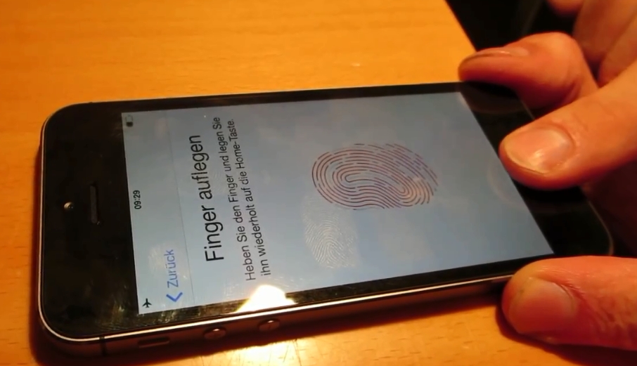 Хакеры обошли iPhone 5S
