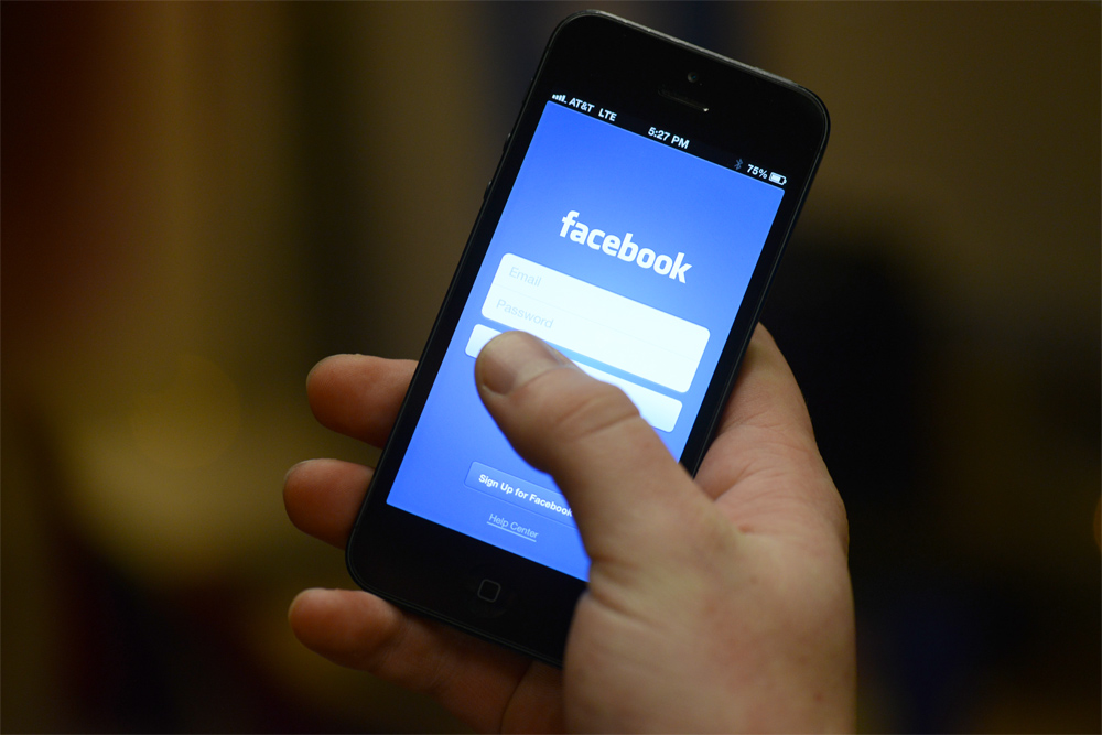 Советы по безопасности в Facebook
