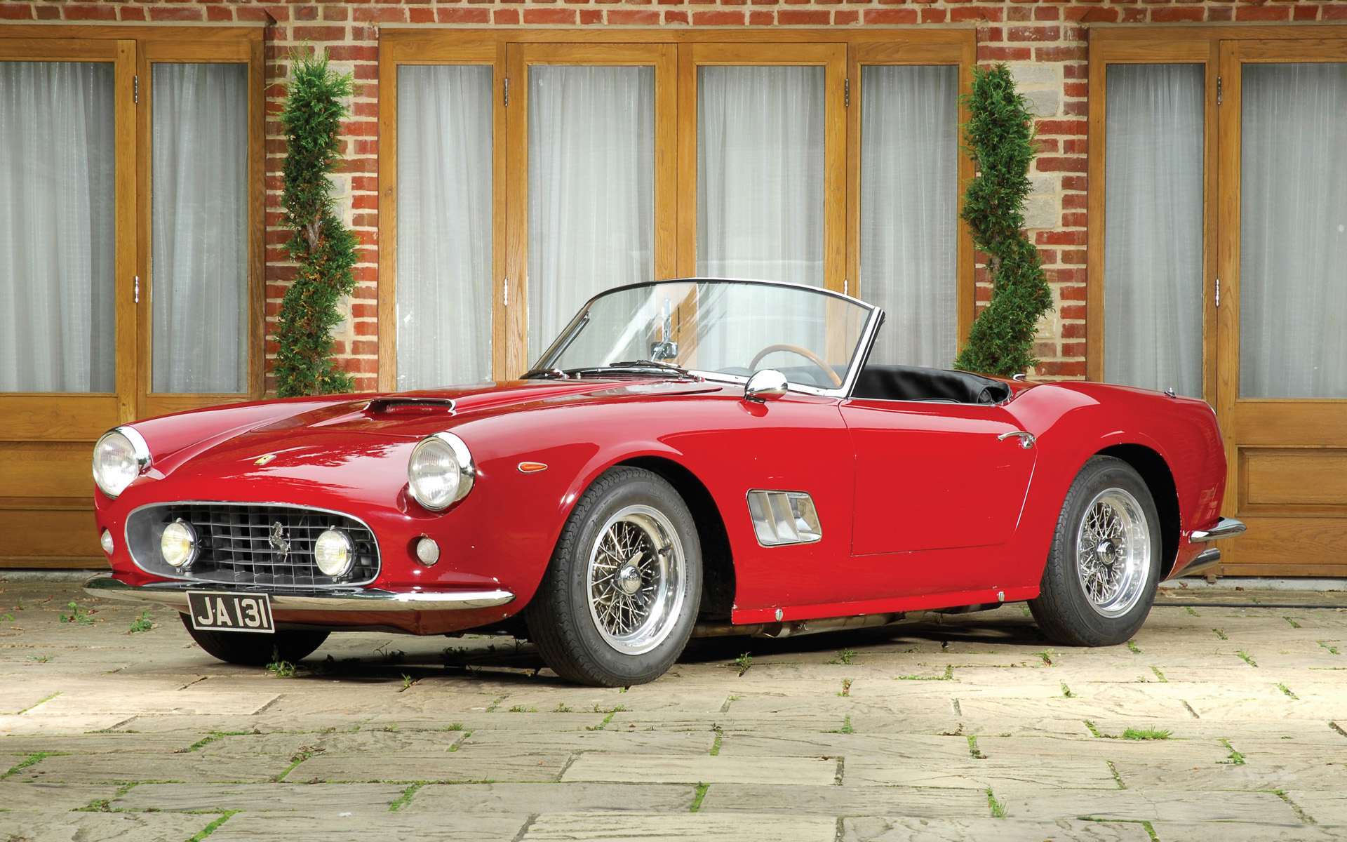 Крис Эванс отдал за Ferrari 250 GT Spyder California SWB 6 миллионов евро