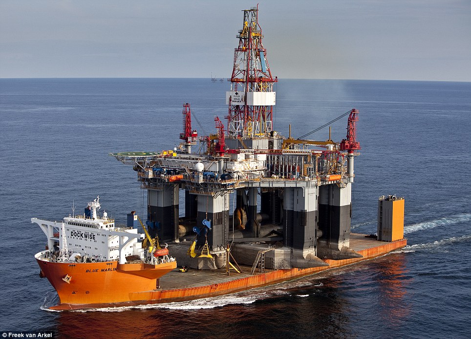 И нефтяную вышку