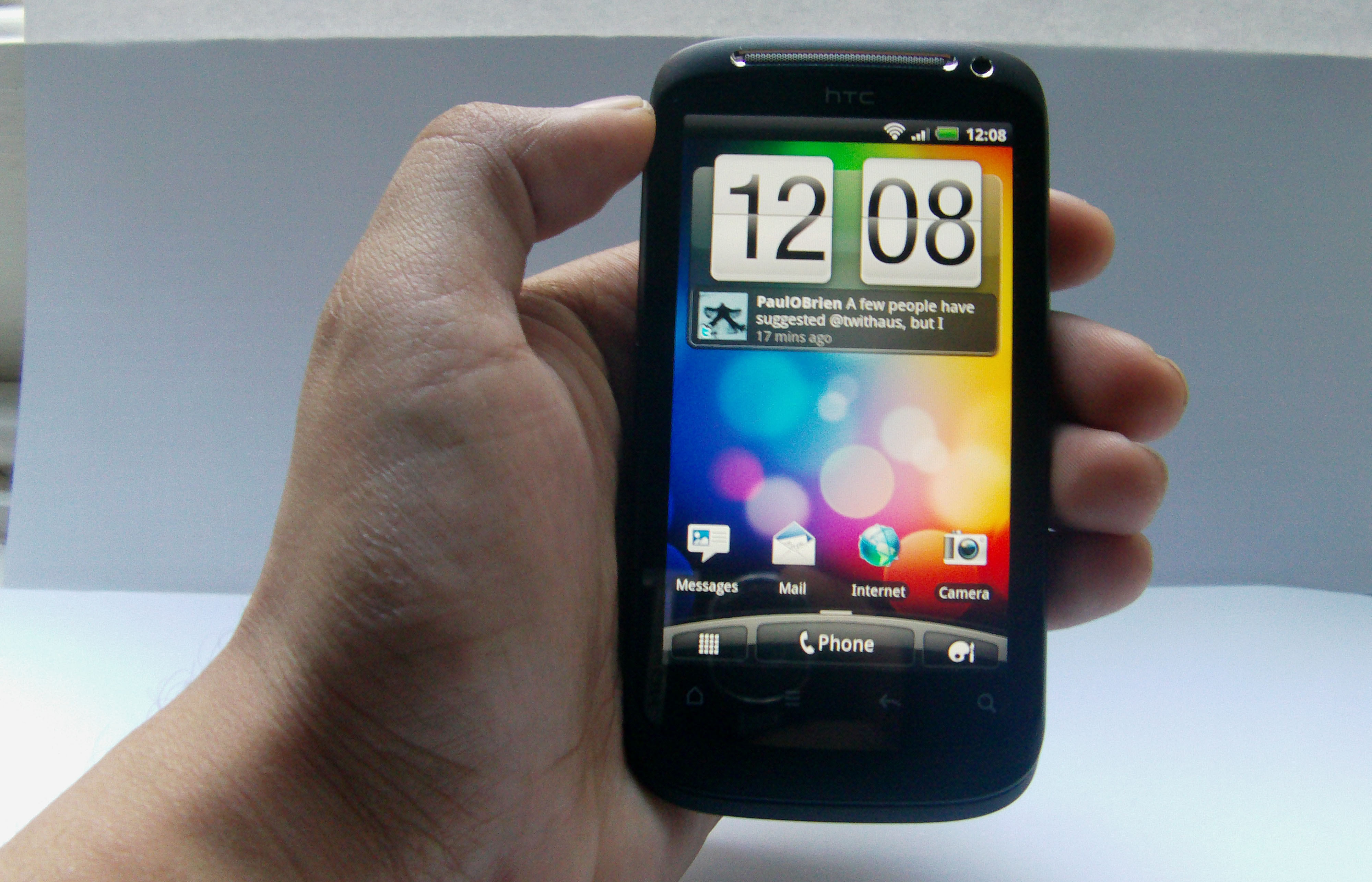 HTC Desire S