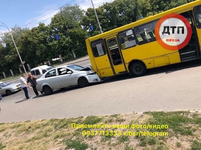 ДТП произошло напротив ВДНХ