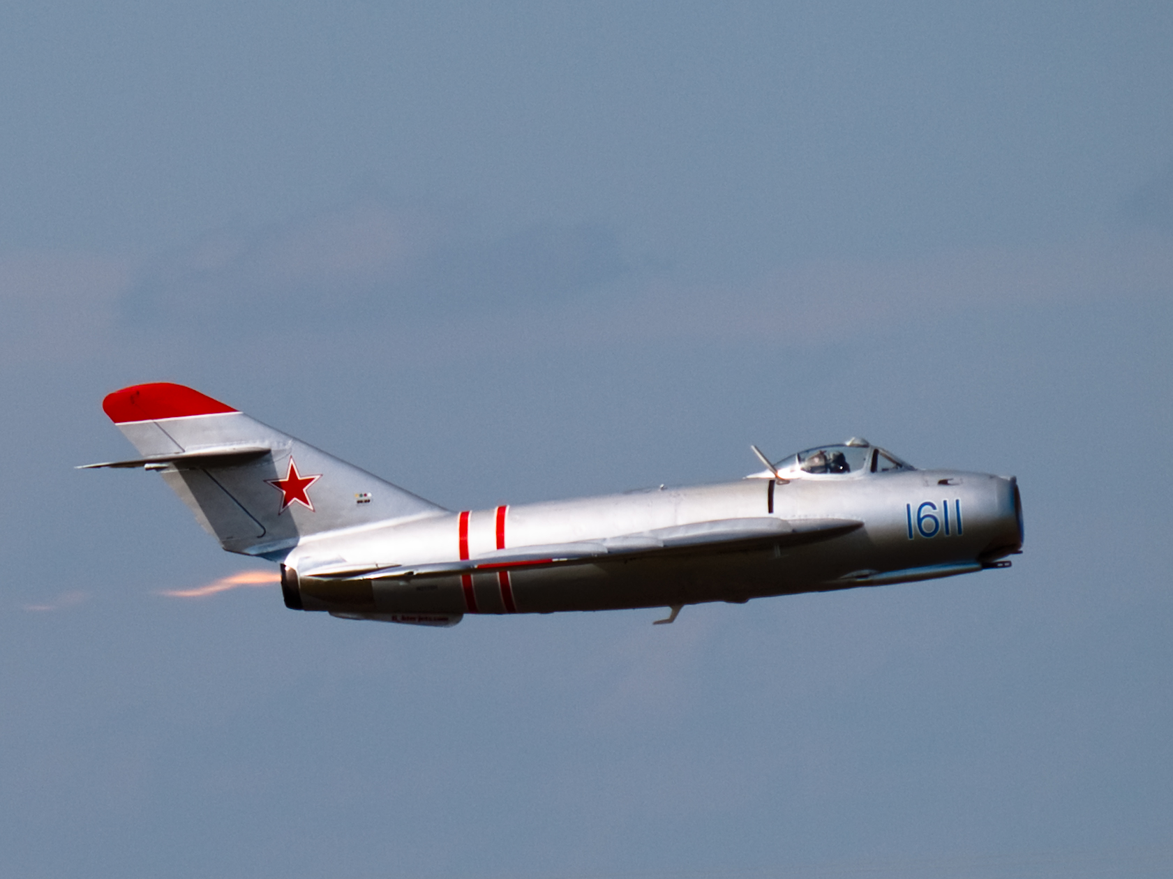 МиГ-17 разрабатывался на базе морально устаревающего МиГ-15