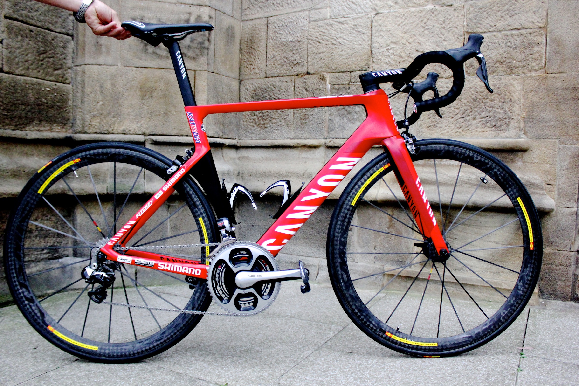 Canyon Aeroad CF SLX разработан для раздельной гонки