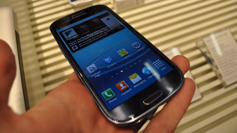 Samsung Galaxy S III Mini