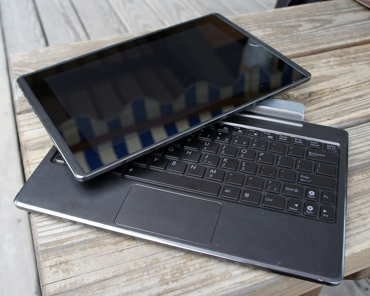 Asus Eee Pad Transformer (16GB, Wi-Fi)