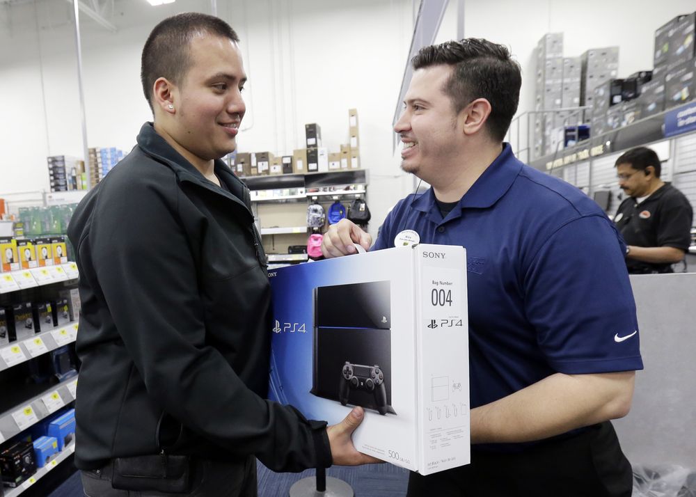 Первые покупатели Playstation 4