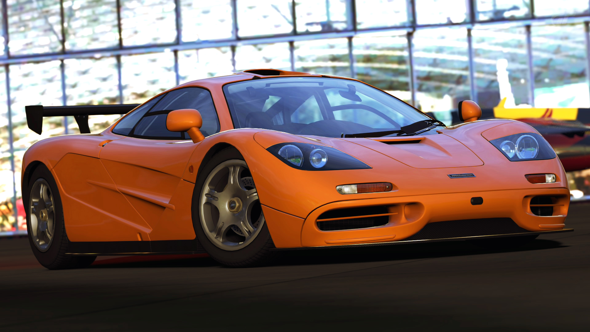 McLaren F1 с 1993 по 2005 года считался самым быстрым серийником в мире