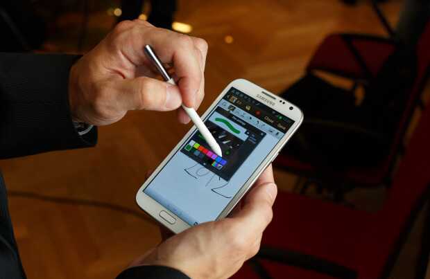 Galaxy Note 2 в действии